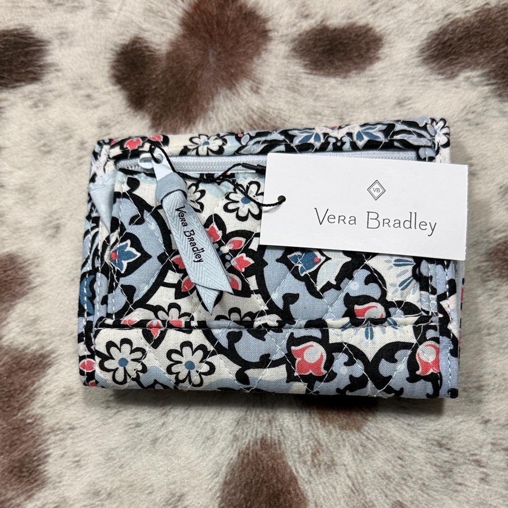 Vera Bradley Multicolor Floral Wallet